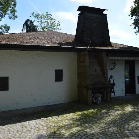 Romantic Mansion In Strotzb Sch By The Forest *