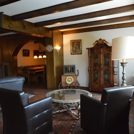 Romantic Mansion In Strotzb Sch By The Forest *